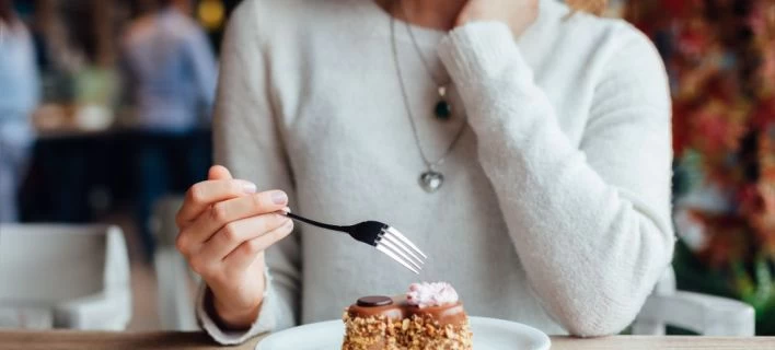 Η πιο βλαβερή τροφή για την υγεία της καρδιάς σύμφωνα με καρδιολόγο